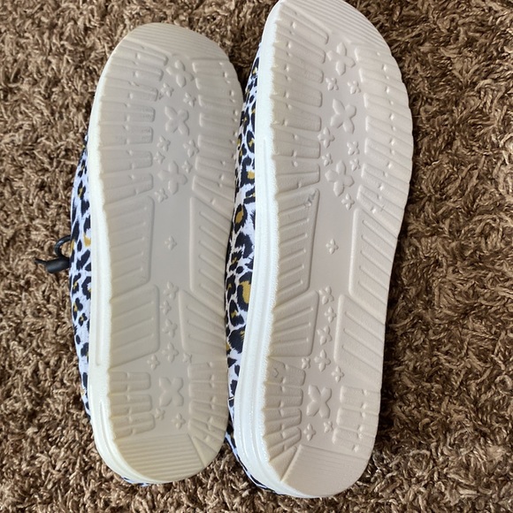 Slides - Picture 2 of 4